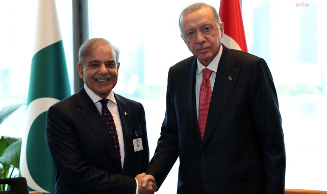 PKK'nın fesih kararı… Pakistan Başbakanı Şahbaz Şerif: "Kalıcı barış ve terörden arındırılmış bir Türkiye için atılmış önemli bir adımdır"