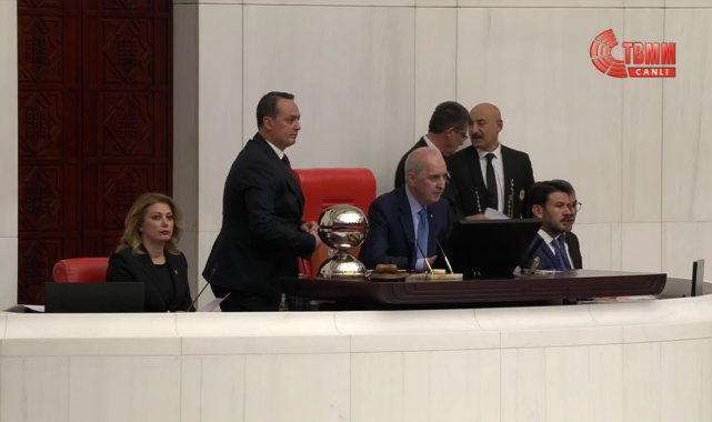 TBMM Genel Kurulu'nda başkanvekilliği tartışması... CHP'li Günaydın: "Bu Meclis'i Cumhur İttifakı'nın başkanvekillerinin Meclis'i haline getiriyorsunuz"