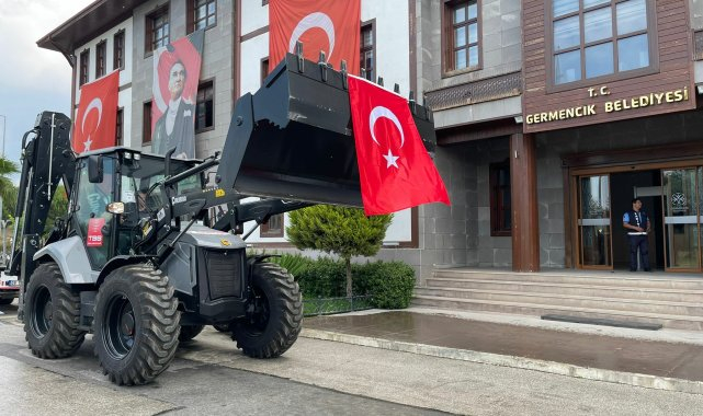 Türkiye Belediyeler Birliği, Germencik Belediyesine iş makinesi hibe etti