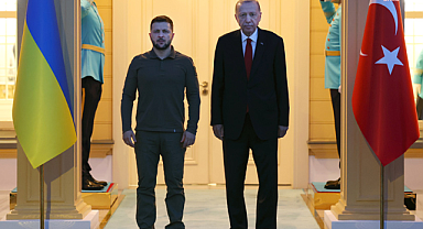 Volodimir Zelenski: Cumhurbaşkanı Recep Tayyip Erdoğan ile iyi ve çok kapsamlı bir görüşme gerçekleştirdim