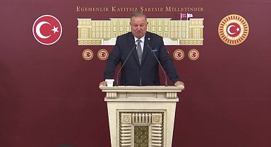 Yeniden Refahlı Doğan Bekin'den, Bartholomeos çıkışı