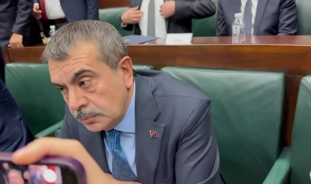Yusuf Tekin, 4+4+4 sisteminde değişiklik iddialarına ilişkin konuştu: "Bakanlık olarak hazırlık içerisinde değiliz, izliyoruz"