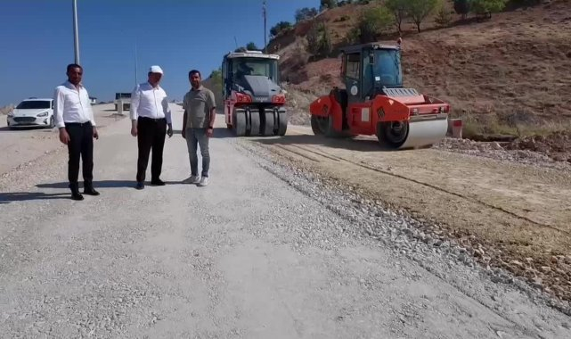 Adıyaman Belediye Başkanı Tutdere, Mersin Caddesi ve Örenli Mahallesi'ndeki çalışmaları yerinde inceledi