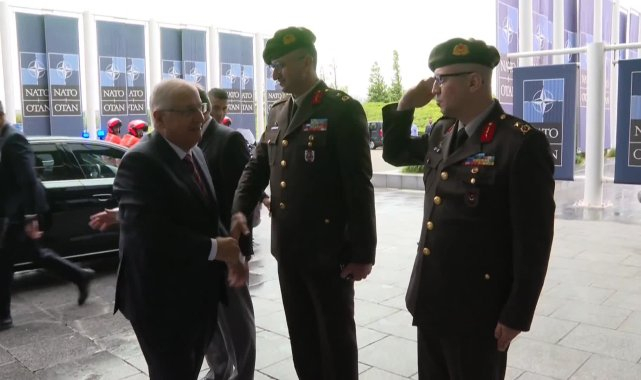 Bakan Güler, NATO Daimi Temsilciliği ve NATO Türk Askeri Temsil Heyet Başkanlığı'nı ziyaret etti