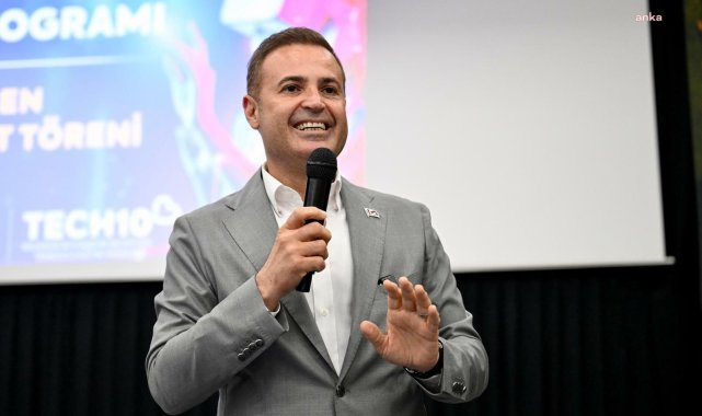 Balıkesir Büyükşehir Belediye Başkanı Akın, Gönen TECH 10 Mezuniyet Töreni'ne katıldı: "Teknoloji ile buluşmamış tek bir çocuk kalmayacak"