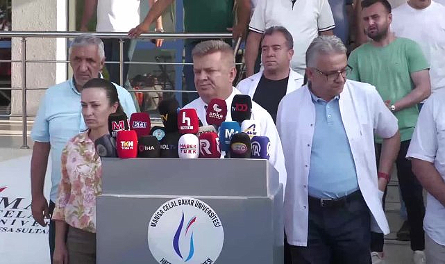Başhekim Prof. Dr. Topçu: "Ferdi Zeyrek saat 17.05 itibarıyla tüm müdahalelere rağmen kardiyak arrestten dönemeyen Sayın Başkan'ımız vefat etti"