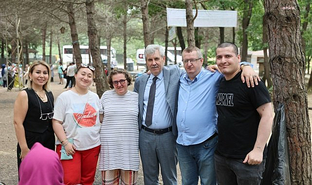 Bayrampaşa Belediyesi'nden özel bireylere engelsiz piknik