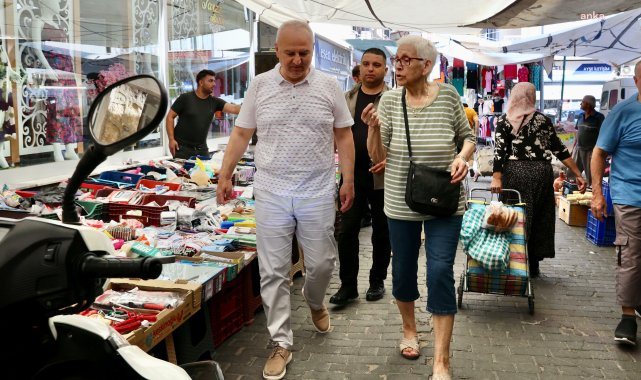 Çine Belediye Başkanı Kıvrak'tan semt pazarına ziyaret