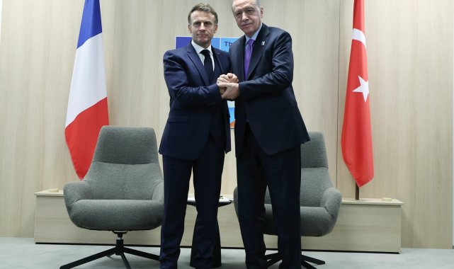 Cumhurbaşkanı Erdoğan, Fransa Cumhurbaşkanı Macron ile bir araya geldi