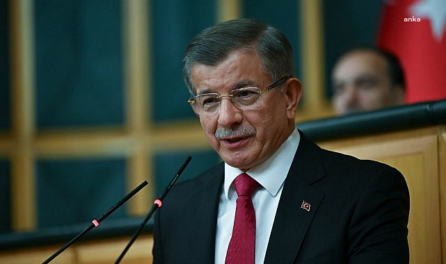 Davutoğlu: "Yerli ve millî buğday, ithal akılla eziliyor"