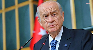 Devlet Bahçeli'den Ferdi Zeyrek için taziye mesajı: "Ailesine, sevenlerine ve Cumhuriyet Halk Partisi camiasına baş sağlığı dileklerimi iletiyor, sabırlar diliyorum"