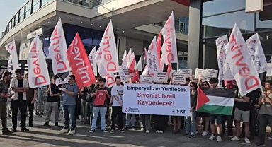 Devrim Hareketi'nden İsrail Büyükelçiliği önünde protesto: İsrail'in İran'a gerçekleştirdiği saldırılar bölgemizin tarumar edilmesi sürecinin yeni bir adımıdır