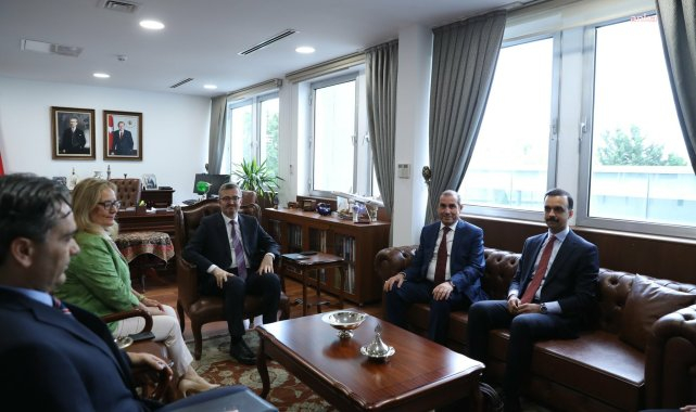 Dışişleri Bakan Yardımcısı Duran, Irak'ın Ankara Büyükelçisi ile görüştü