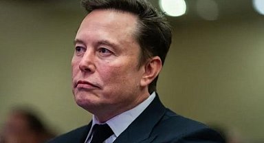 Elon Musk, ABD Başkanı Trump'ın azledilmesi çağrısına destek verdi