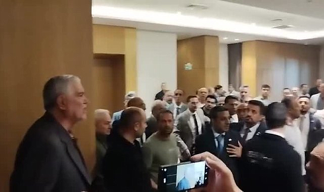Erzurum'da muhasebecilerin seçiminde yumruklar konuştu