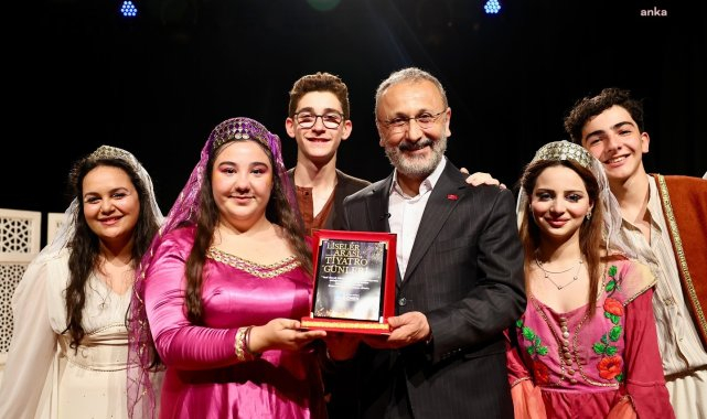 Eyüpsultan Liselerarası Tiyatro Günleri, "Yedi Kocalı Hürmüz" ile final yaptı