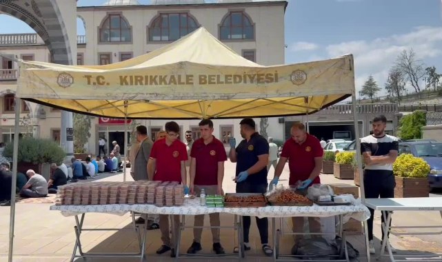 Ferdi Zeyrek İçin Kırıkkale'de lokma dağıtıldı, dua edildi
