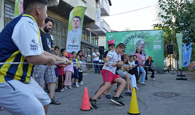İçerenköy'de Yeşilay ve İstanbul Gençlik Platformu iş birliğiyle “Ataşehir Çocuk Şenliği”