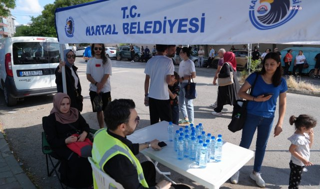 Kartal Belediyesi'nden LGS'ye giren öğrencilere ve ailelerine ikram