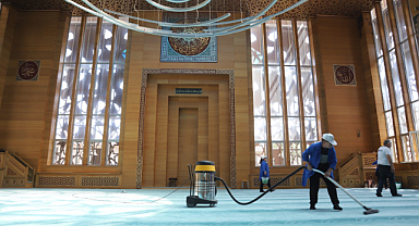 Kartal'da İbadethanelerde Bayram Hazırlığı