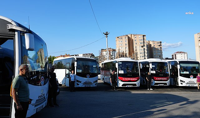 Maltepe Belediyesi'nden sınava giren öğrencilere ulaşım desteği