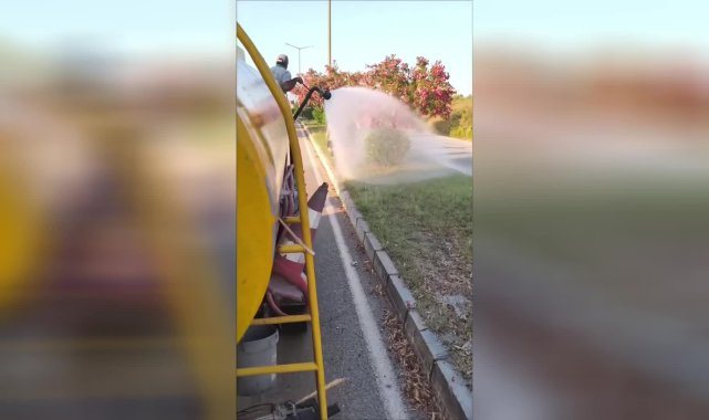 Manavgat Belediyesi'nden çocuklara serinleten sürpriz