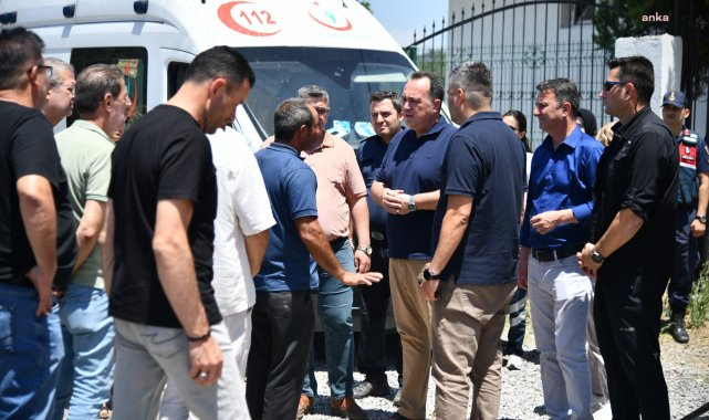 Manisa Büyükşehir Belediye Başkanı Dutlulu, Akhisar'da yangın yerinde incelemelerde bulundu