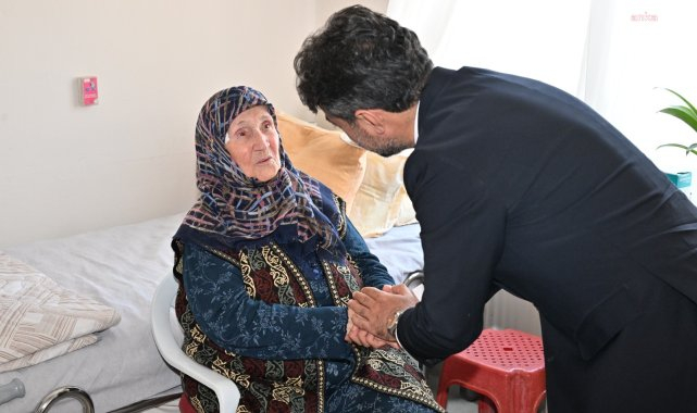 Manisa Büyükşehir Belediyesi'nden huzurevlerine Kurban Bayramı ziyareti