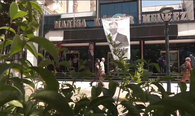 Manisa Büyükşehir Belediyesi'nin yeni başkanı Besim Dutlulu oldu
