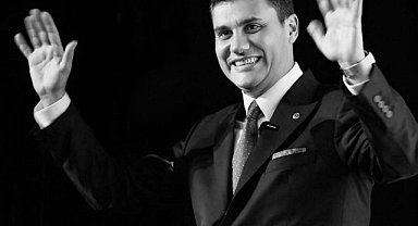 Manisa'nın genç belediye başkanı mimar Ferdi Zeyrek'ten 65 saat sonra acı haber geldi