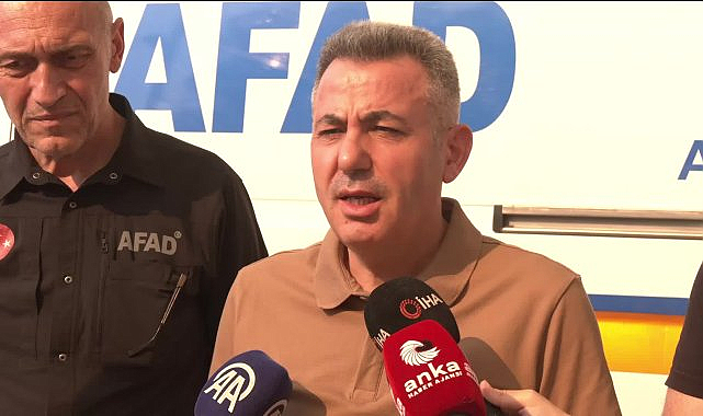 Menderes ve Seferihisar yangınları devam ediyor