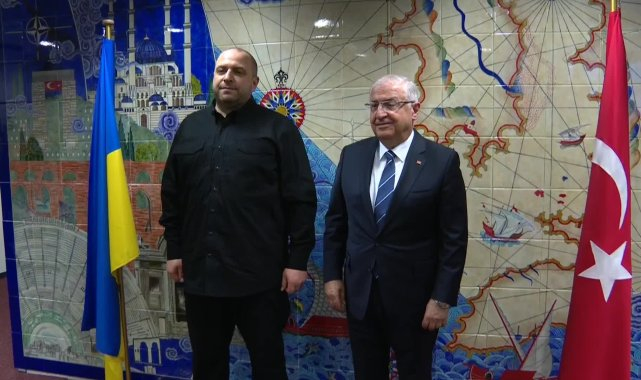 Milli Savunma Bakanı Güler, Ukrayna Savunma Bakanı Umerov ile görüştü