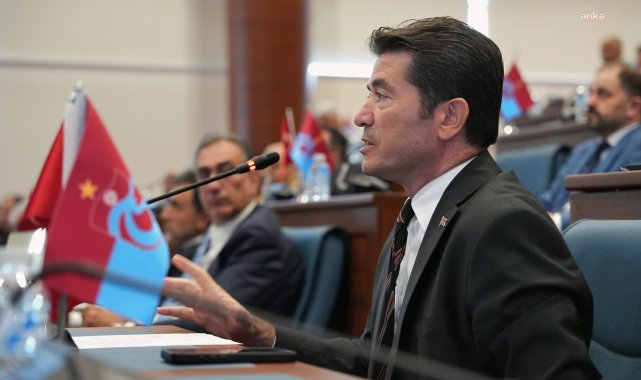 Ortahisar Belediye Başkanı Kaya, Uzun Sokak'ta cephe sağlıklaştırma projesinin yaz sonrasına bırakılmasını istedi