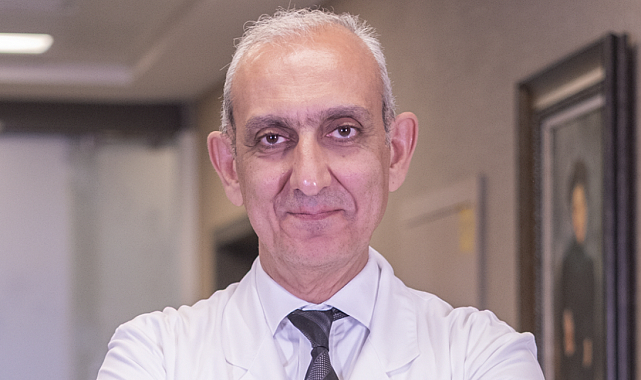 Prof. Dr. Burak Işık, karaciğer yetmezliğinde nakil zamanlamasına dikkati çekti