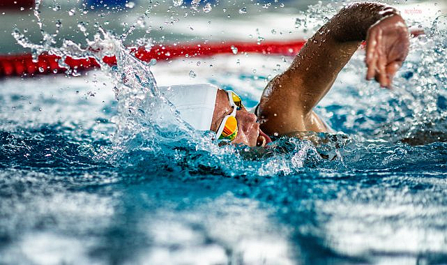 Spor İstanbul'un raporuna göre 1,6 milyon İstanbullu ekonomiye 3,5 milyar dolar katkı sağlıyor
