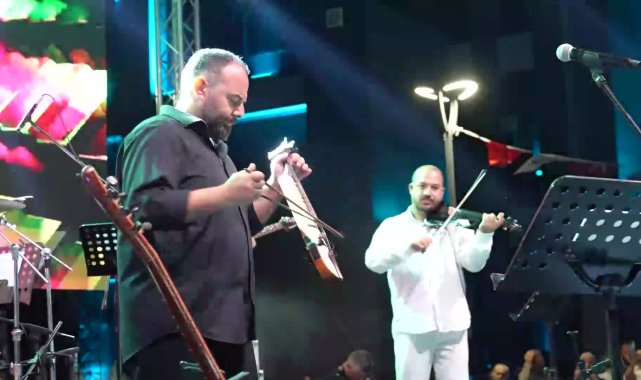 Trabzon'da duygusal gece: Kazım Koyuncu ve Volkan Konak'a vefa