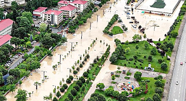 Trabzon’da Sel ve Heyelan: Kayıp Vatandaş İçin Arama Çalışmaları Sürüyor 