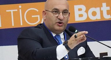 Türkiye İnternet Gazeteciliği Derneği Genel Başkanı Geçgel: "Kamuda şatafat sürüyor, fatura yerel basına kesiliyor"