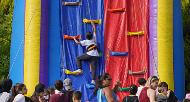 Tuzla Belediyesi’nden öğrencilere tatil hediyesi