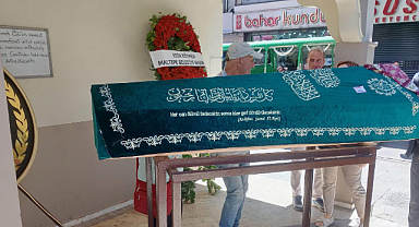 Altınok Öz'ün Acı Günü: Annesi Sevim Öz'e Hüzünlü Veda