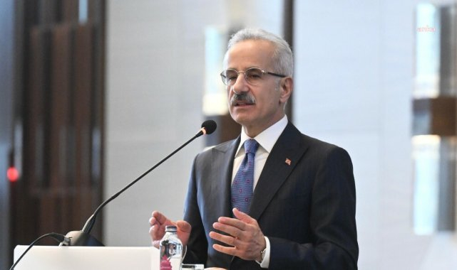 Bursa'da orman yangını... Bakan Uraloğlu: Karahıdır köyünde 700, İğdir köyünde 600 vatandaşımız tahliye edildi