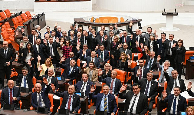 CHP'li milletvekilleri ağustos ayında sahaya iniyor