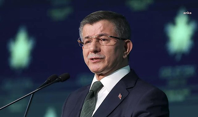 Davutoğlu'ndan TBMM'ye acil çağrı: "Milli seferberlik ilan edilmeli, yangınlara ilişkin kapsamlı bir araştırma komisyonu kurulmalı"