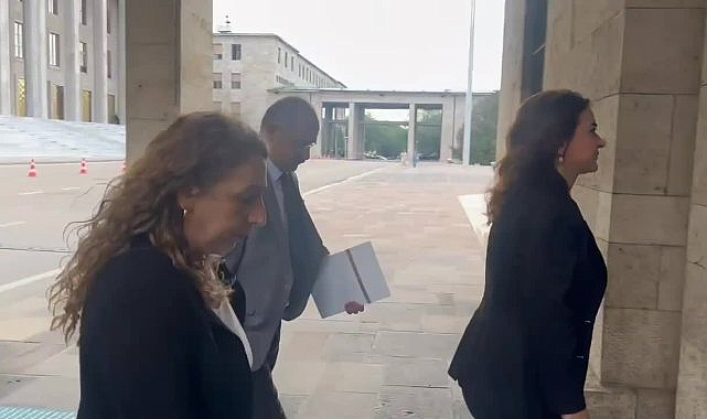 DEM Parti Grup Başkanvekili Koçyiğit, TBMM Başkanı Numan Kurtulmuş'u ziyaret etti