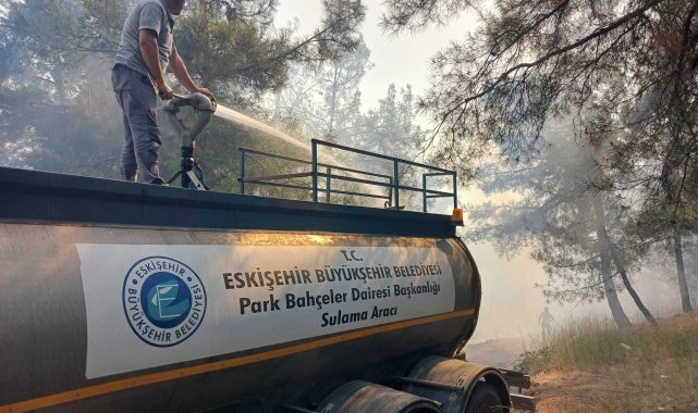 Eskişehir Büyükşehir Belediyesi'nden Bursa'da yangın söndürme çalışmalarına destek