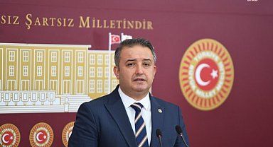 Gelecek Partisi'nden istifa eden Şahin: "Bu karar ile biz kendimizi bağımsız bir pozisyona çekiyoruz"