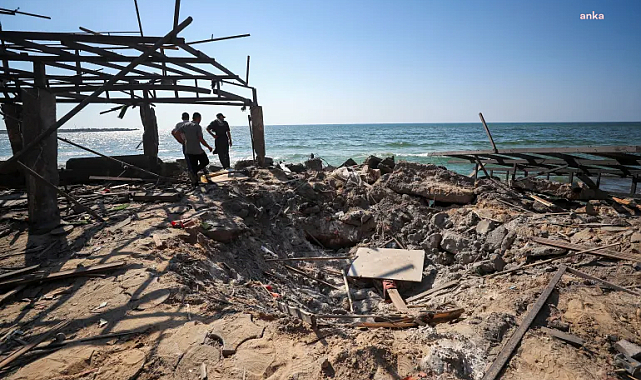 İsrail, Gazze'deki yardım merkezlerini, kafeyi ve okulu bombaladı: 95 Filistinli öldü