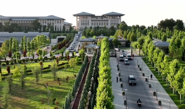 Kazakistan Cumhurbaşkanı Tokayev'e Devlet Nişanı verildi