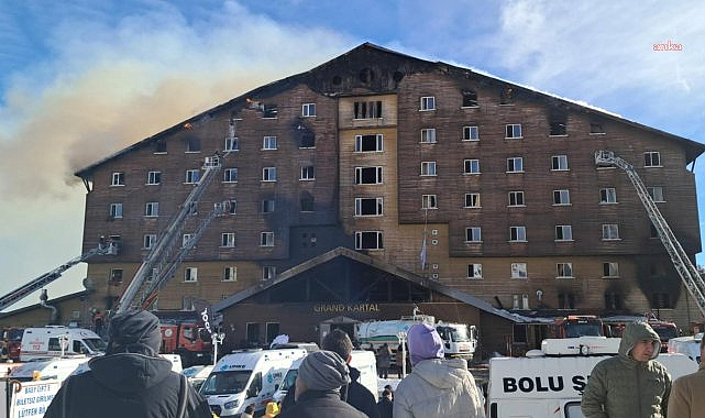 Kültür ve Turizm Bakanlığı, Kartalkaya yangınına ilişkin üç personeli hakkında soruşturma izni verdi