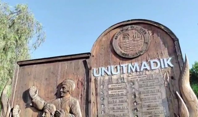 Madımak Katliamı'nda yaşamını yitiren aydınlar Mersin'de semahlarla anıldı